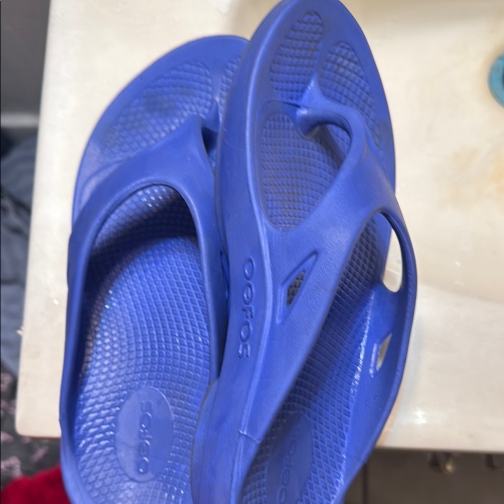 OOFOS Blue Flip Flop Sandals